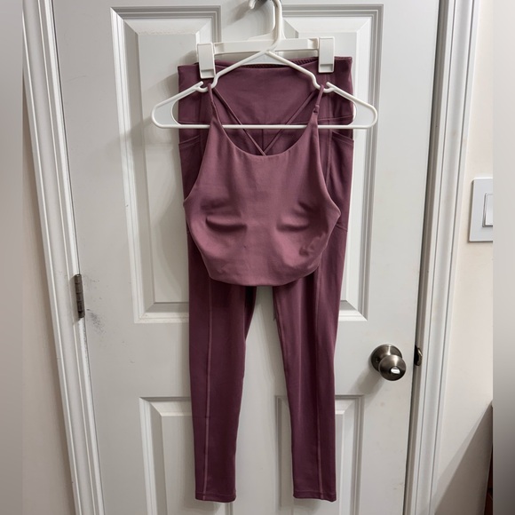 Victoria’s Secret Women's Mauve Workout Set - M (8) - Picture 1 of 8